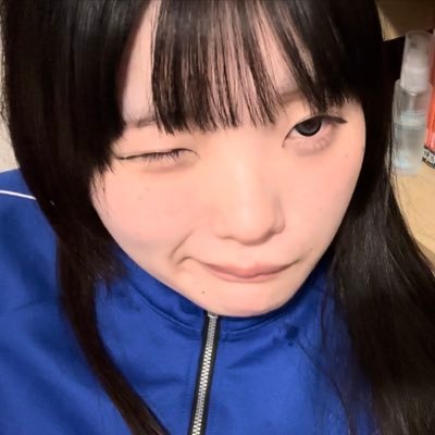 chibablackhole's profile picture. 東京NSC29期（女芸人・ピン芸人）しぶや です