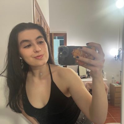 loreemrr_'s profile picture. 🌾