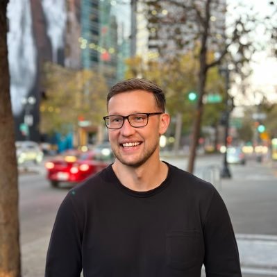 Software architect, developer, tinkerer.