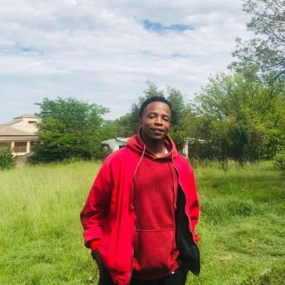 born and bread 🇱🇸
l am a Father
A Husband
A brother
A friend
An Entrepreneur 💰 ♟️🎙️🎚️🎥🎧🔌plug💚🌿Rich Lehlanya