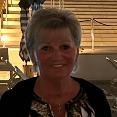 @LindaAshman7