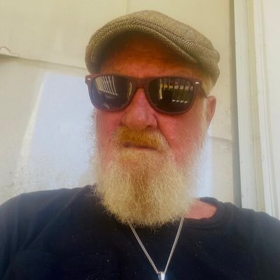 MAGA, CHRISTIAN, JESUS CHRIST LOVER ! love the beach 🏖️