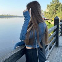 Lris (@lris223) 's Twitter Profile