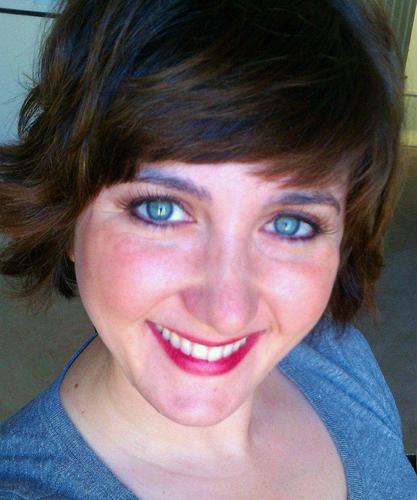 DurgaJess's profile picture. Opera Singer, Nerdling, Health Coach, Polyglot, Jewban, Anime lover