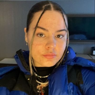 A girl with Zero worries, it's weird and nasty how this world is becoming something else 😔, No crypto🚫, no porn 🚫, no games🚫. I HATE YOU‼️🚫
