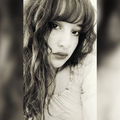 amo la músicaaaa 🍂🖤🤘