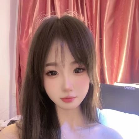 zhnghod70013699's profile picture. 