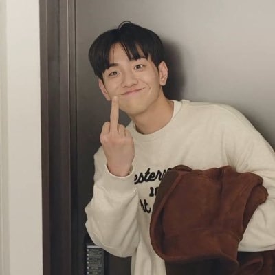 KkreelLl's profile picture. akun orang gila, jadi maafkan ye