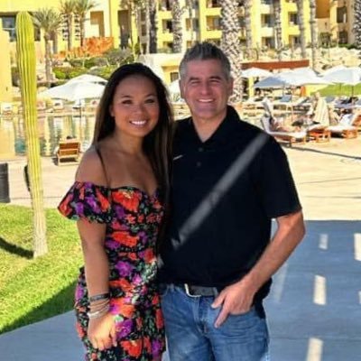 SurrealHayes's profile picture. I am married to the love of my life and have 6 amazing boys.