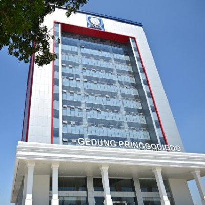 Official Twitter Account Faculty of Law @Unair_Official
#1 Indonesian Law School by QS WUR (2023 & 2024) & SIR (2023, 2024 & 2025)
https://t.co/j5Xbdte5po