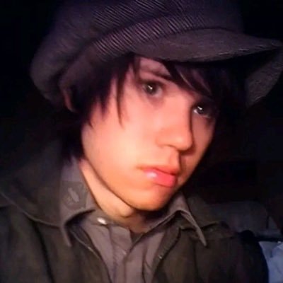 o MAIOR e melhor acervo da ex-banda panic! at the disco