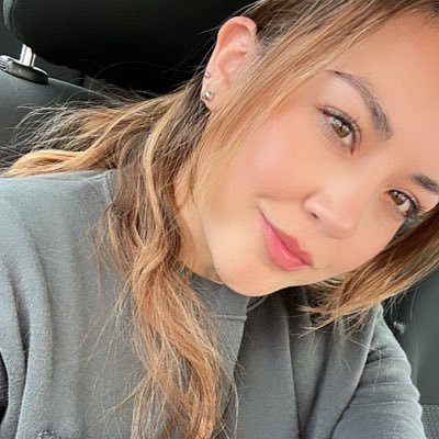 angiecarolahp's profile picture. 