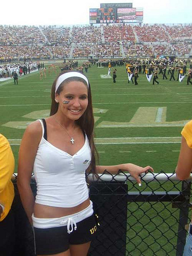 Adena_Grebin's profile picture. green movement supporter, brand enthusiast, traveler, fashion designer and Breast Cancer Research Supporter..