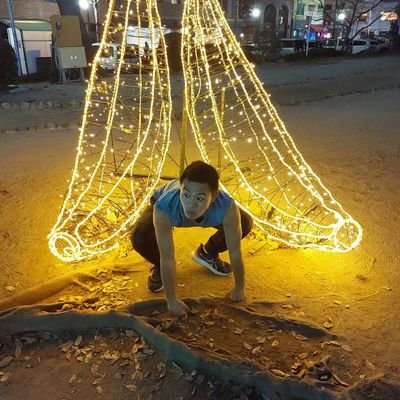 7IAiYyDowjtA30P's profile picture. 今年は何枚のタイツを破くのでしょうか
