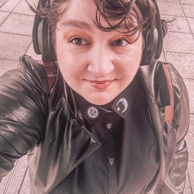 PhD Candidate @UniofReading : Disobedience within Med & Ren Drama. | MA @ucl l | BA @uniofSurrey | Medieval and Renaissance Drama | Tudor Politics