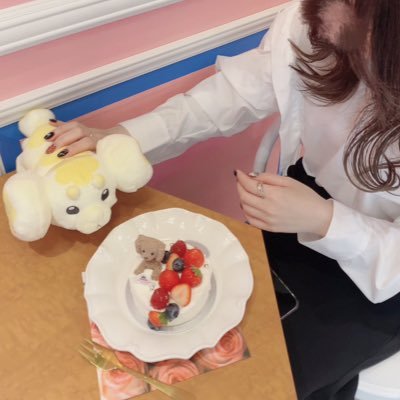 choco___zzz's profile picture. ℙ𝕠𝕜é𝕞𝕠𝕟 𝔾𝕆 💙 𝕋𝕃𝟜𝟠 🐙 𝕠𝕤𝕒𝕜𝕒 𐒨꒱⁾◕ͦ꤮̥̭◕ͦ⁽꒰𐒧 夜に🎁開封してます☪︎ 交換は基本非対面