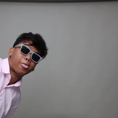 Jeybeeeee13's profile picture. 1999. 01. 13.