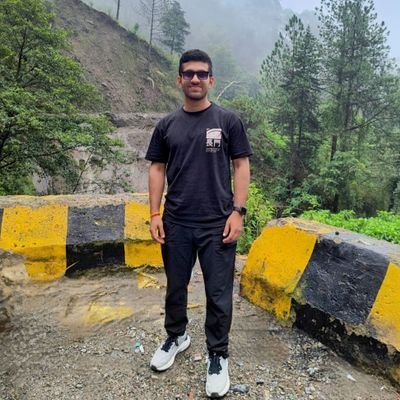 Gaurav_19player's profile picture. Sportsperson🏀⚽🏏
Trying to do my best in every phase of life❤️