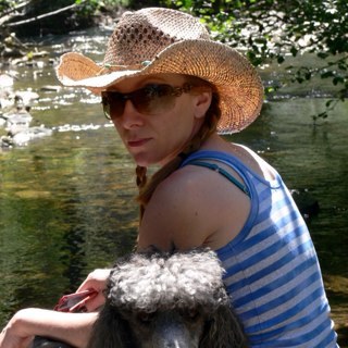 SAHMKnits's profile picture. I'm a Stay at Home Mom with an obsession for fibre (knitting & spinning, mostly) and I'm not afraid to talk about it.