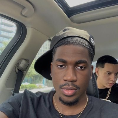 sammie_ehiz's profile picture. Ui/Ux designer