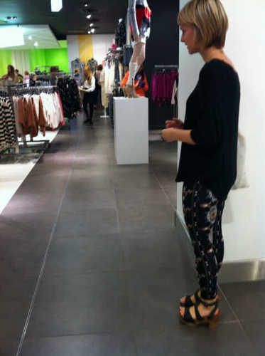 RaraAvisMag's profile picture. Up and coming online fashion magazine.