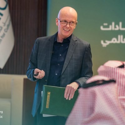 Dr Mark C. Thompson Profile