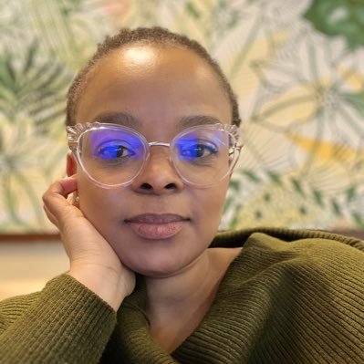 A God fearing young woman, blessed with uncommon favor. I'm beautiful ,loving, bubbly. A lover of fashion and all things beautiful!