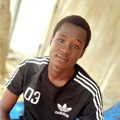 benamine632's profile picture. 