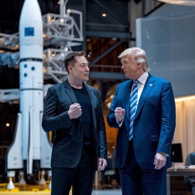 Communication manager @elonmusk Disregard anyone adding you on emails insta and all. Thank you all❤️