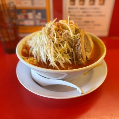 食レポ書くの苦手🥹🥹 毎日食べるの大好き🍜 人生に不安を感じてるなら一言言ってみるのもいいかも(笑)😊 無言フォローごめんなさい🙏 ♀ 🌟