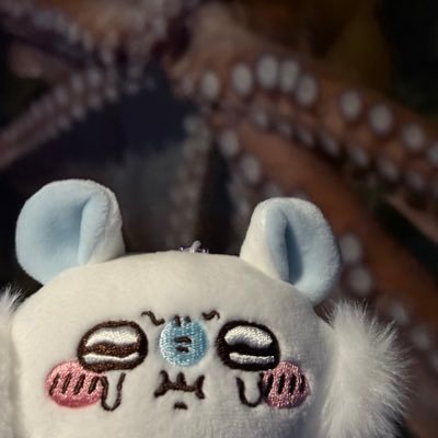 chr7779666's profile picture. 還陷在地洞 🌎 裡出不來 | 20 ⬆️ | 其他待過的坑 ➡️ 巨人/路人超能100/黃金神威