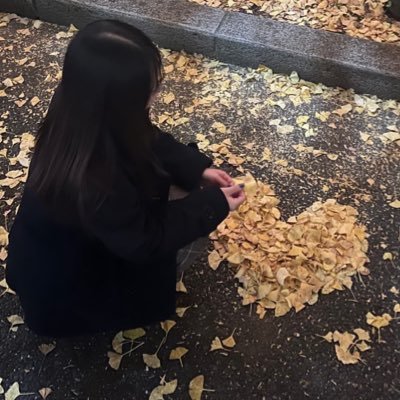 20/JD/おしがま/小🙆♀️ 大🙅🏻♀️ 会いません/通話しません/顔出ししません/🥭移しません/便器移してます/動画購入者のみ返信します🙏🏻