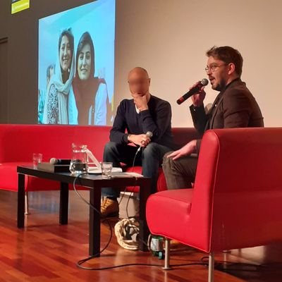 shauraix's profile picture. Journaliste branché #Iran, Iraniens surtout, @OuestFrance et autres فارسی عشق منه / co-président @clubpressena / Frère « jumeau » du moins sérieux @shauraix_NBA