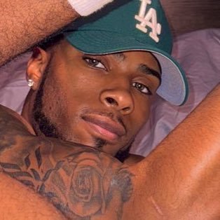 #Pharmacist is my day job. Your fav Pisces ♓️ DM me for CashApp Snap: Joeq235