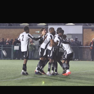 DonnyMac8's profile picture. Football player @FisherFC