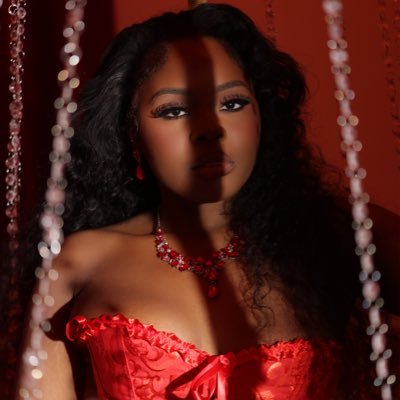 MikaMulah's profile picture. ✨Take a deep breath and REMEMBER who tf you are❗️✨