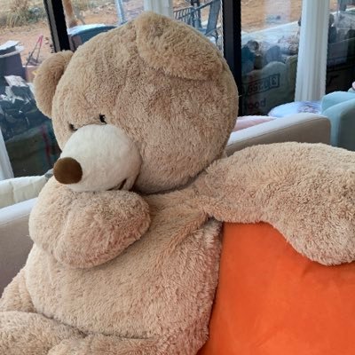 tksutsu's profile picture. 하드웨어에만 돈들입니다.
무료툴 쓰는 이유는 이런 툴 쓰는 거 자체가 취미입니다.
Twitch가 망해서 닉넴바꿈...................