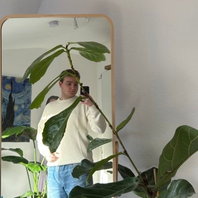pmkru's profile picture. (he/him)
