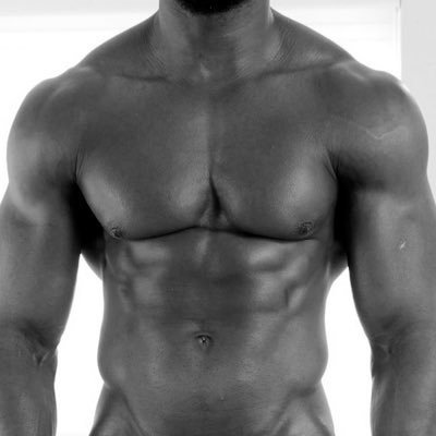 Straight, open-minded, and ready to explore. I’m a dominant guy who loves connecting with adventurous souls 😈