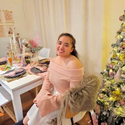 aa_ntonette's profile picture. finally in the making....