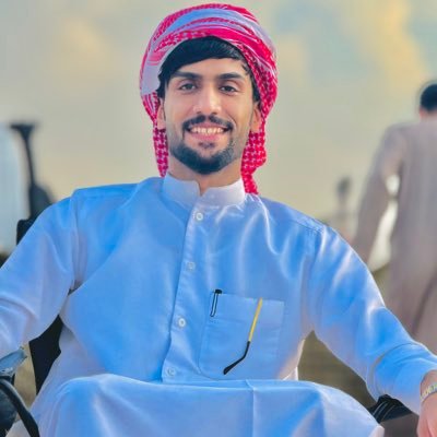 لا أحد يعرف كمية الصراعات التي تخوضها يومياً مع ذاتك لتبدو هادئاً ، أو طبيعياً حتى. بكالوريوس آداب قسم علوم قرآن 🇮🇶❤️🇮🇶 العراق فوق الكل