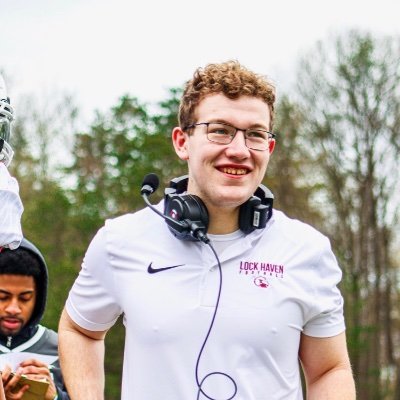 Nickles Coach / Defensive Assistant Coach @LHU_Football
#LOCKEDIN