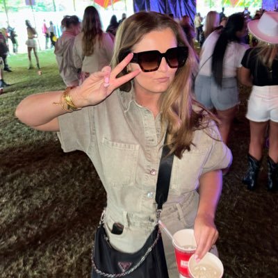 aoifekavanagh_'s profile picture. 