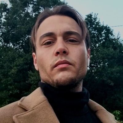 Je créé des modèles en IA et je les monétise 💸
Ah et je build in public aussi 🏗