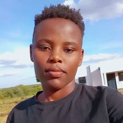 nduku_02's profile picture. Software engineer || UI Designer💻|| Web developer 🖥️ || Branding🖨️ || Web design