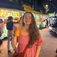 Lily QP (@lilyquarton) 's Twitter Profile