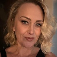 Angela M. Arnett (@valleyothedolls) 's Twitter Profile