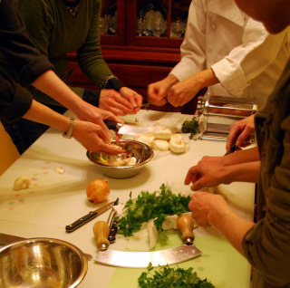 CucinaNashville's profile picture. Italian cooking classes in Nashville, TN taught by Alimentum Editor Paulette Licitra: Cucina Paradiso Nashville