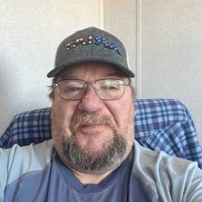 Happily married for 38 years, car enthusiast. Here to chat with friends both old and new.