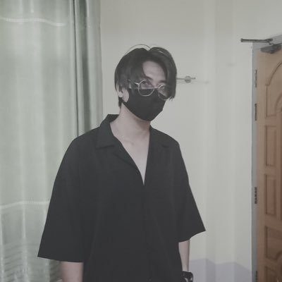 PyaePhy66009946's profile picture. Don't care about me that's not yours fucking work.🥸
